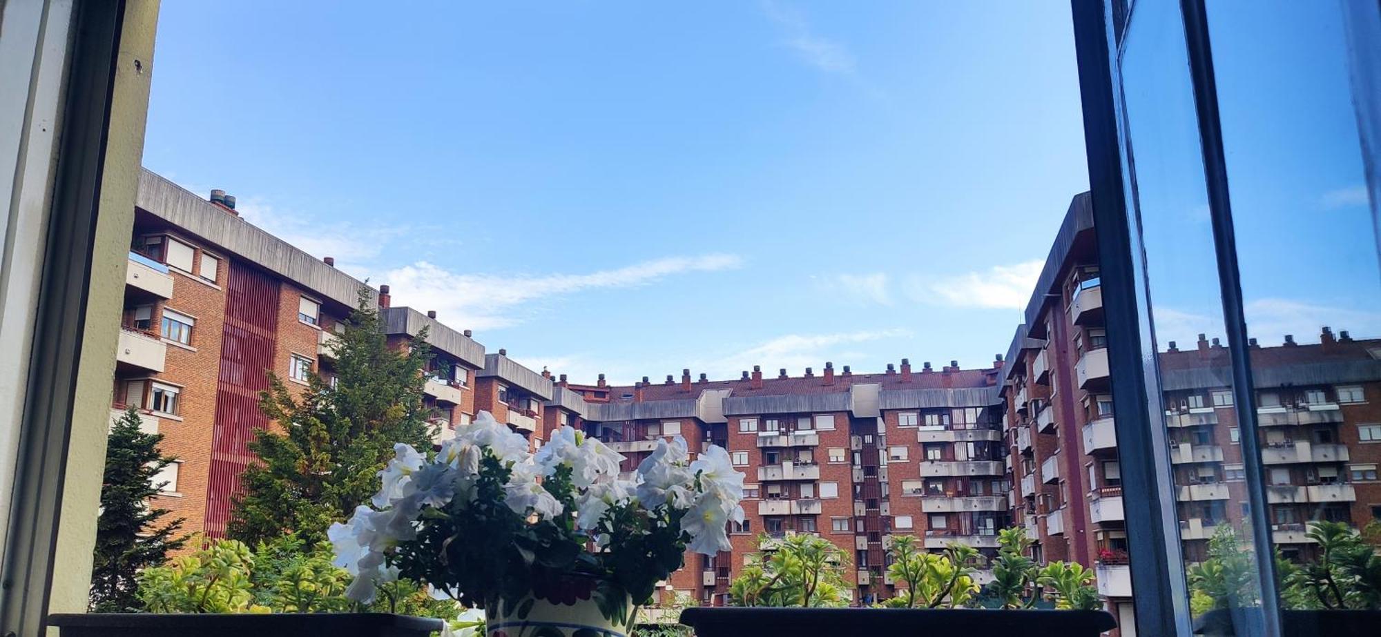 Alojamiento Oviedo 3 Con Parking Екстериор снимка